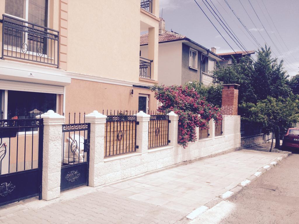 Emona Apartment Burgas Esterno foto